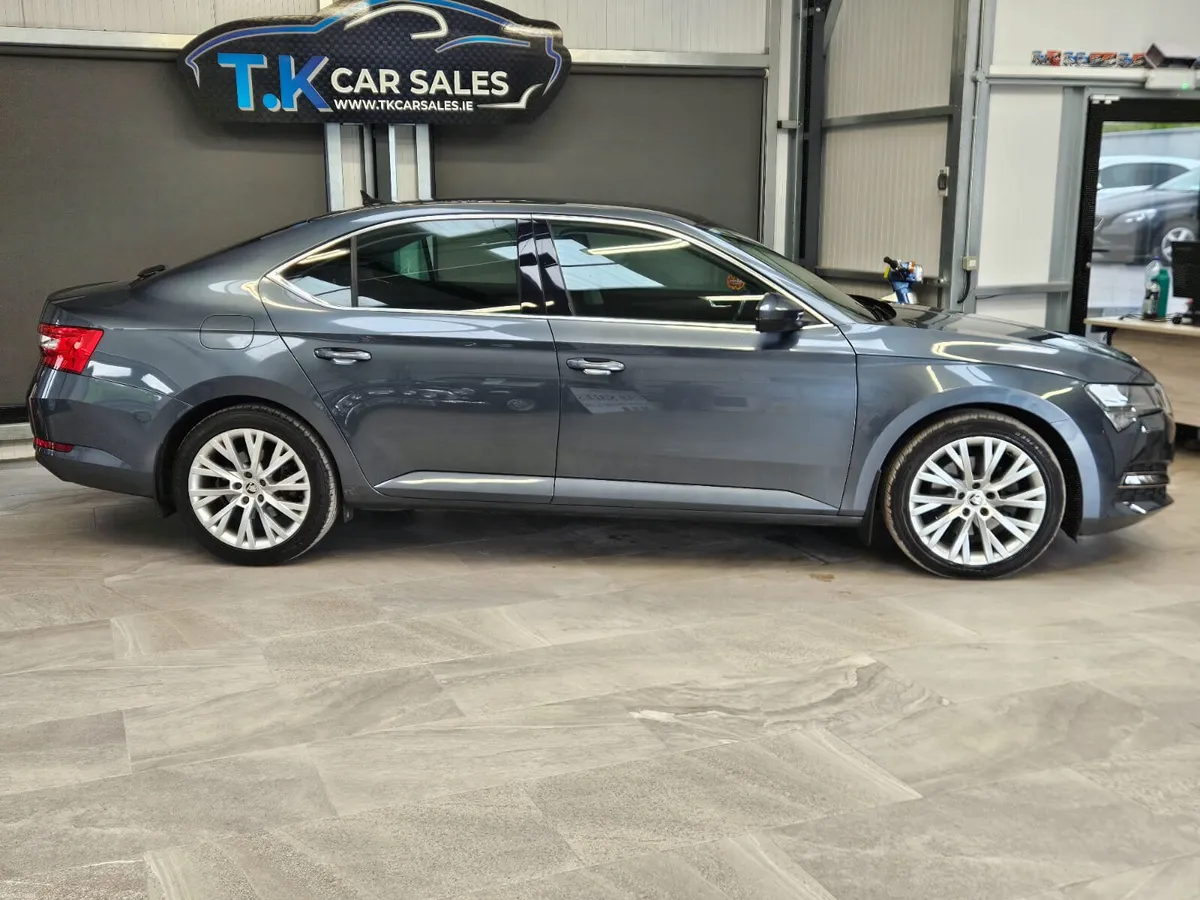 211 SKODA SUPERB STYLE PLUS - Image 3