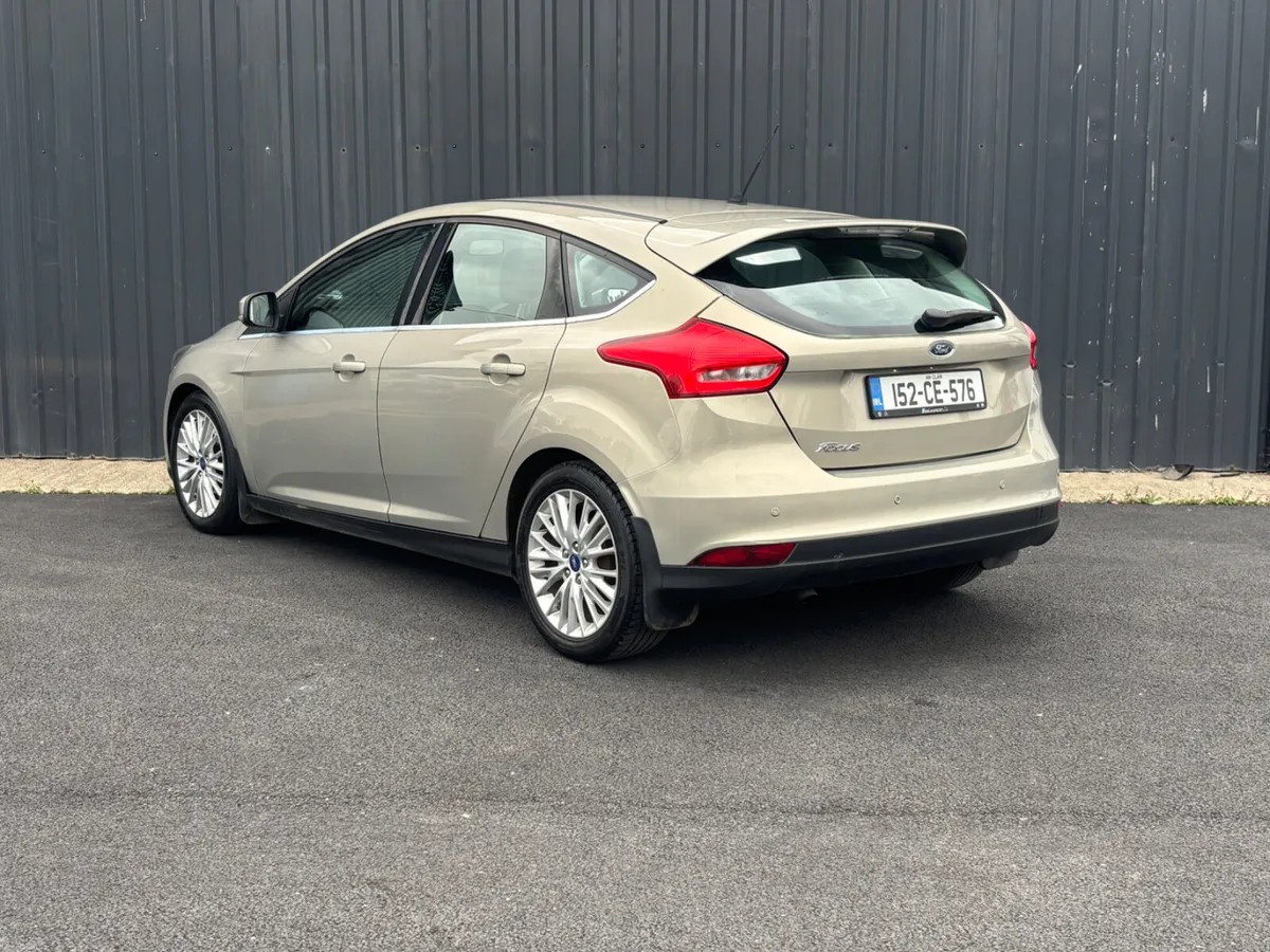 Ford Focus 2015 - Image 5