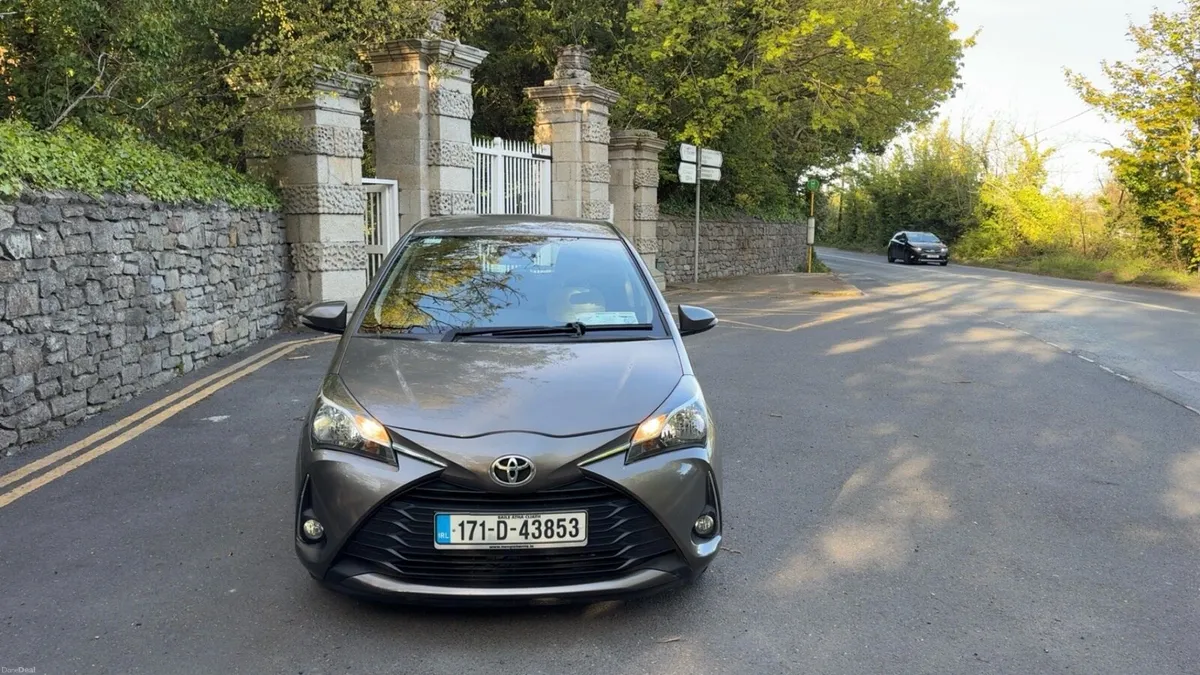 Toyota Yaris - Image 4