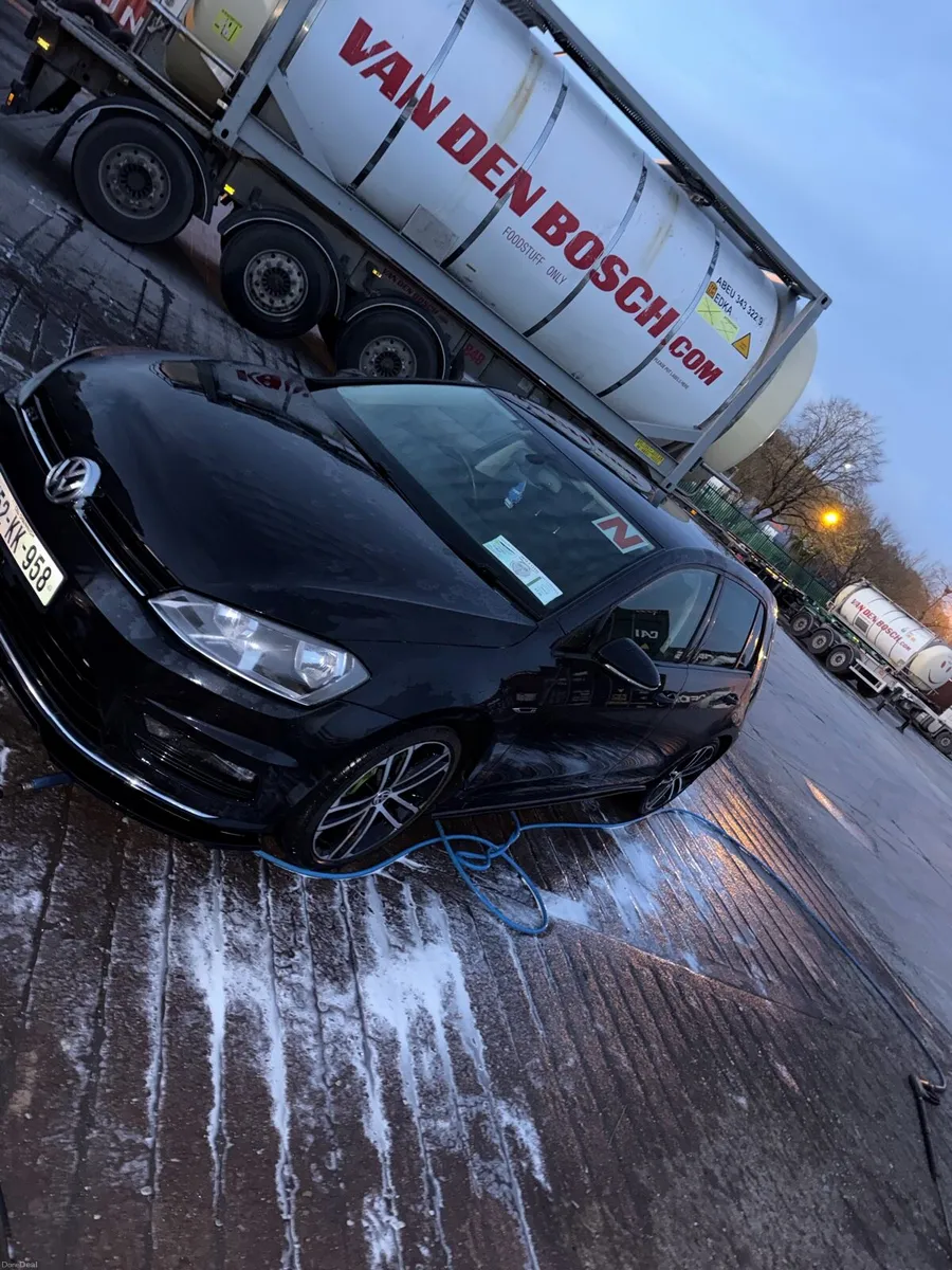 2015 Volkswagen Golf 1.6 TDI EDITION R - Image 1