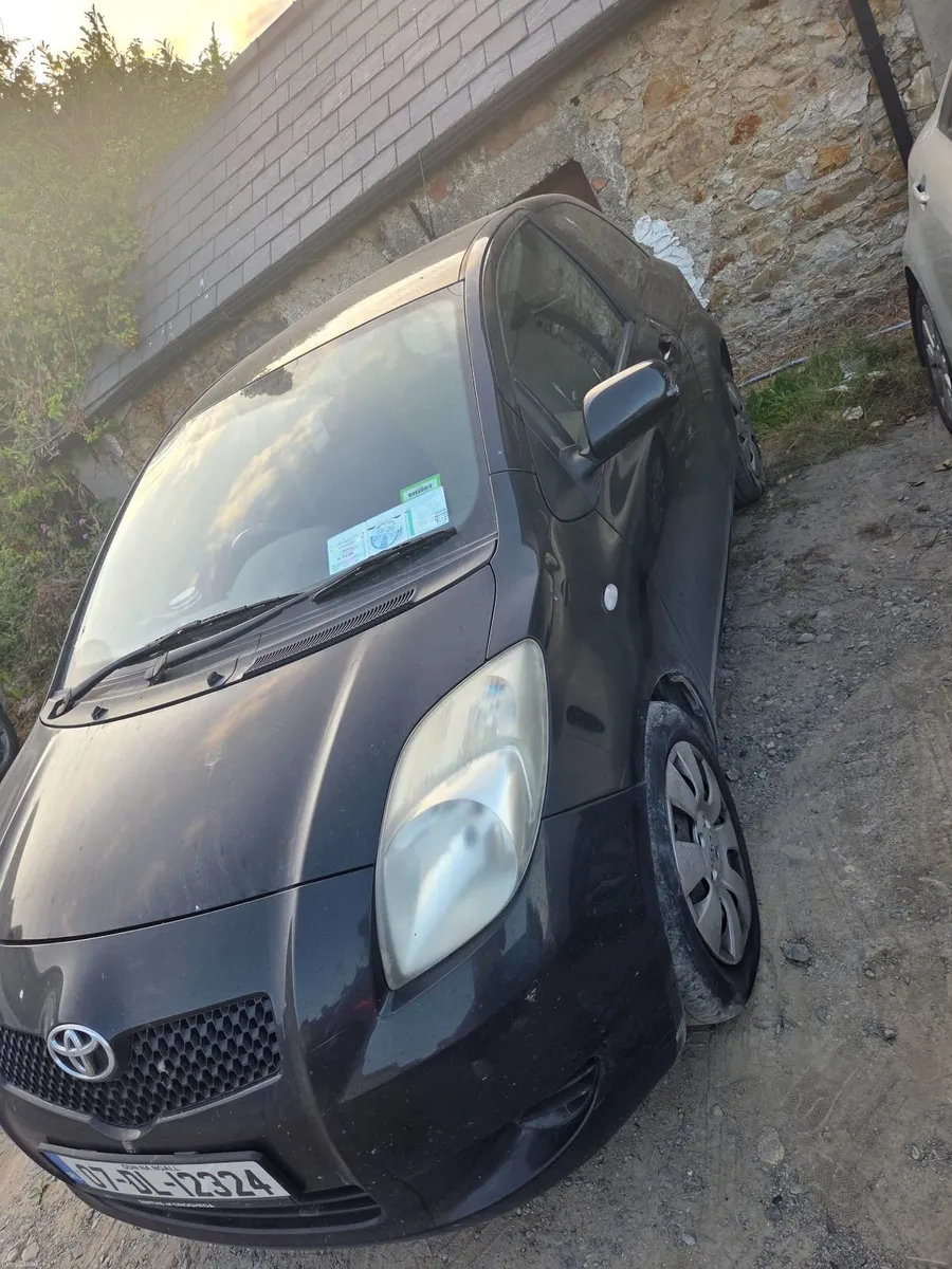 Toyota Yaris 2007 - Image 5