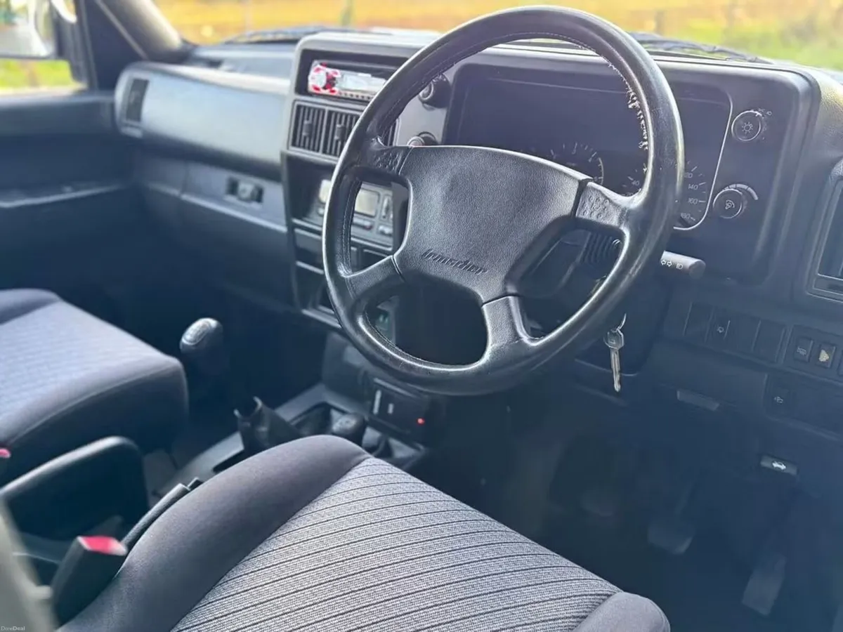 Isuzu Trooper 1994 - Image 5