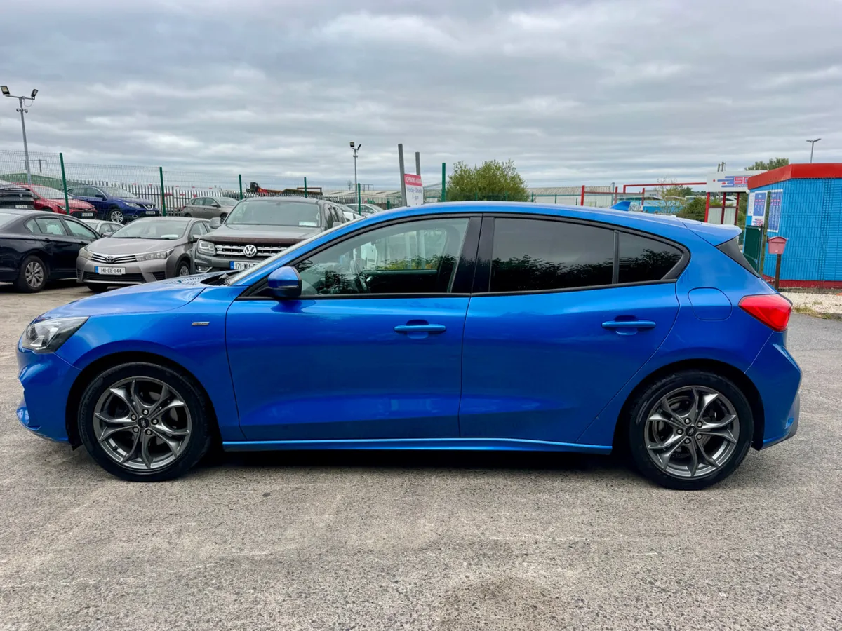 Ford Focus 2020 ST Line 1.5 diesel - Image 4