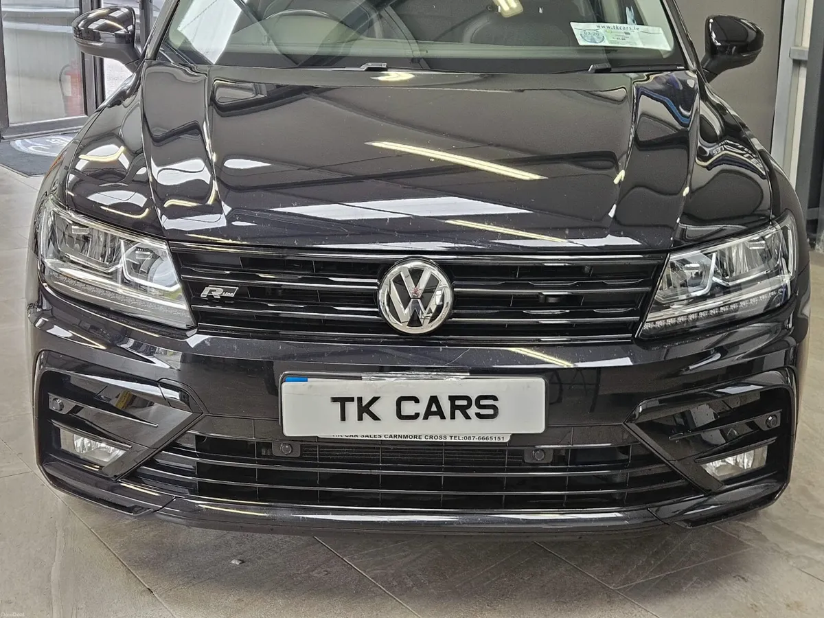 201 VOLKSWAGEN TIGUAN R-LINE BLACK EDITION AUTO - Image 6
