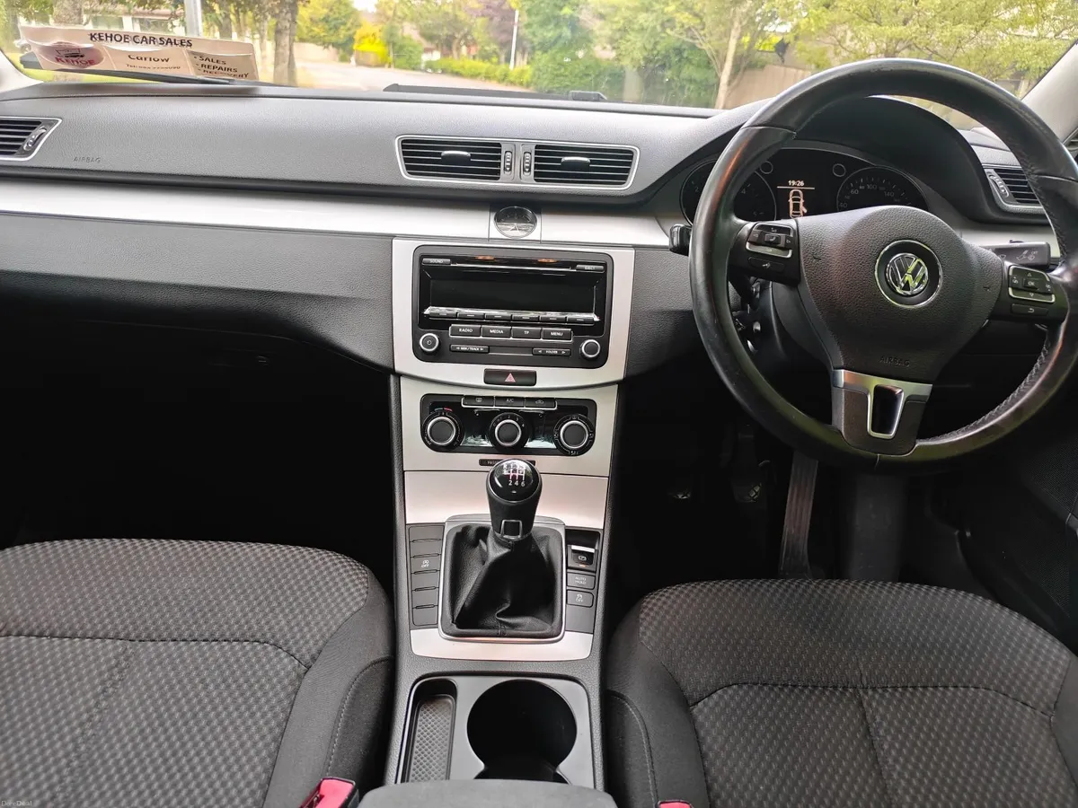 Volkswagen Passat 2014 - Image 3