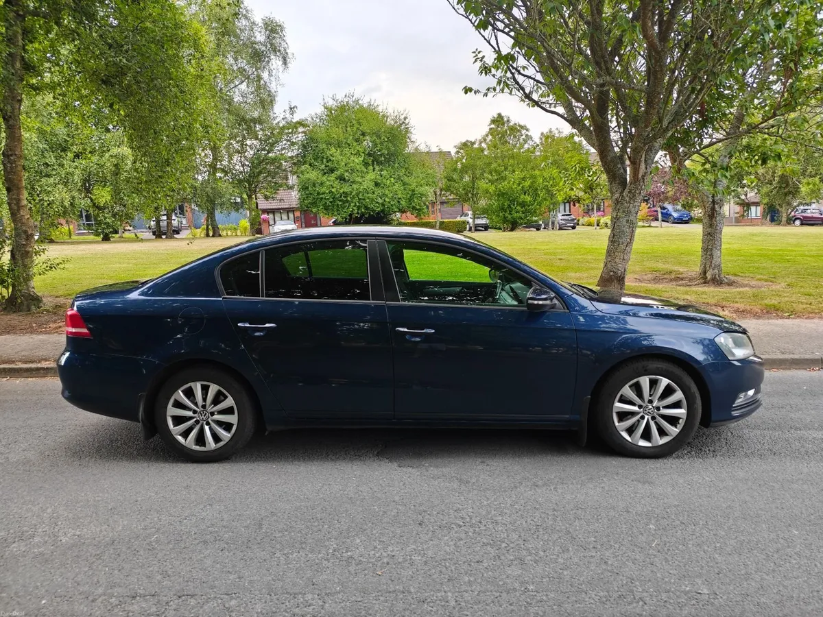 Volkswagen Passat 2014 - Image 4