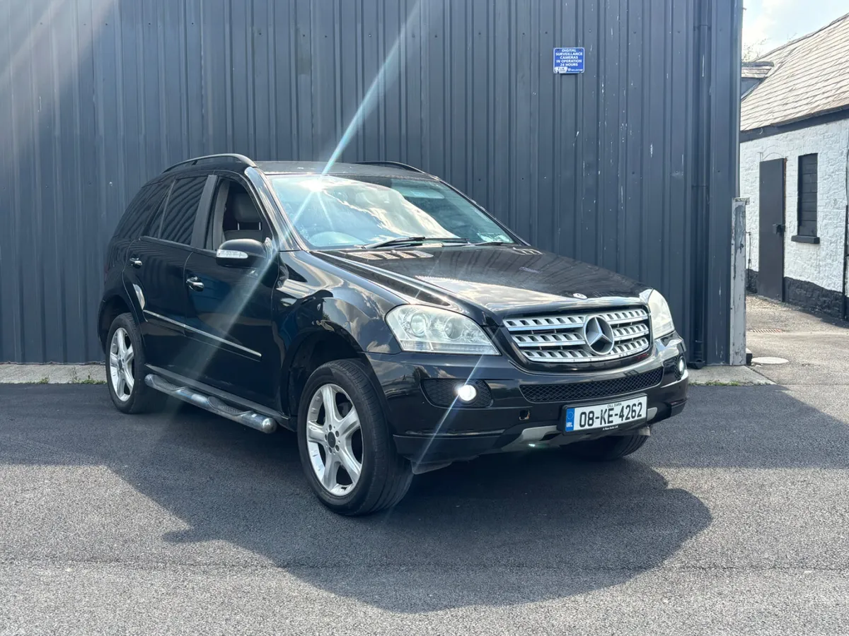 Mercedes-Benz M-Class 2008 - Image 1