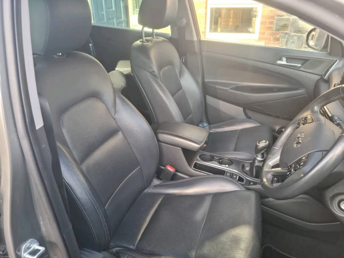 191 Hyundai Tucson - Image 2