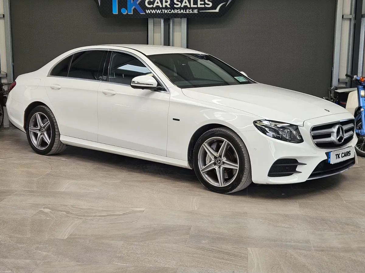 20 MERCEDES E300 E AMG LINE PREMIUM EDITION 320 BH - Image 1