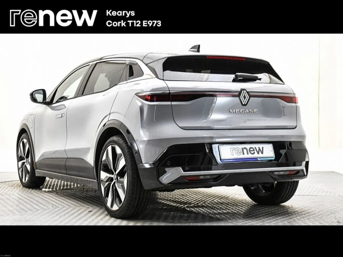 Renault Megane E-Tech Techno EV60 220hp - Image 3