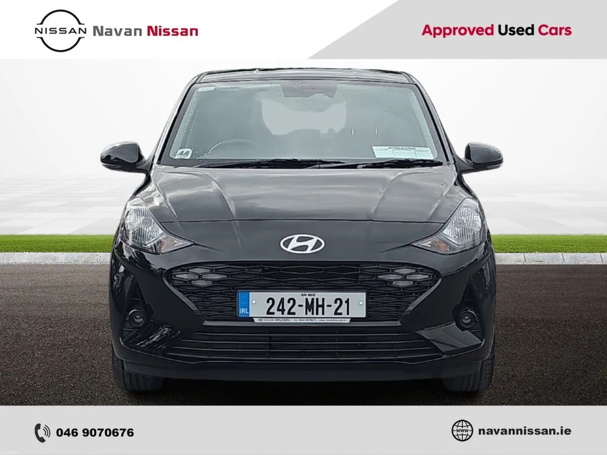 Hyundai i10 Deluxe Plus Auto - Image 2