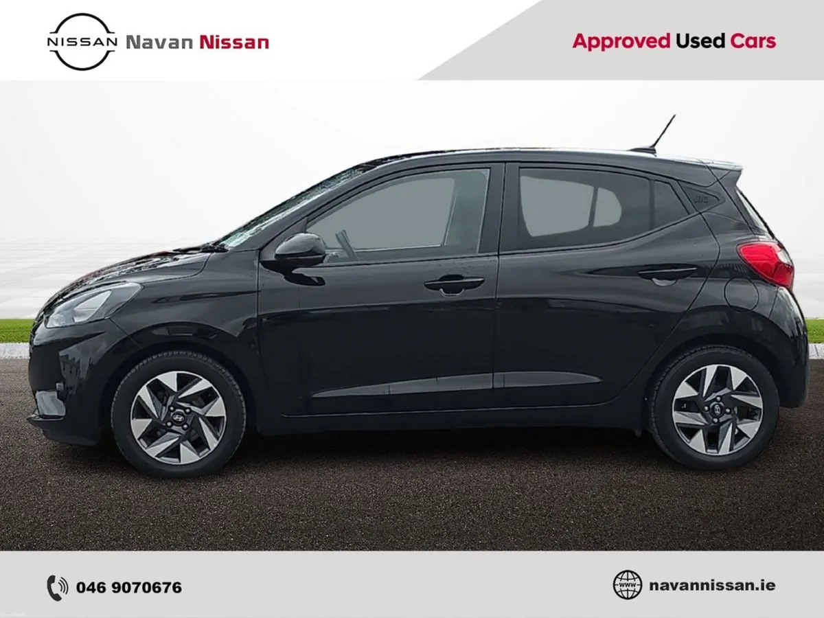 Hyundai i10 Deluxe Plus Auto - Image 4