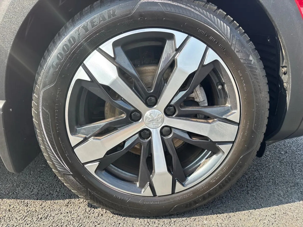 Peugeot 3008 1.5 BlueHDi 130bhp Auto 6.4 GT - Image 5