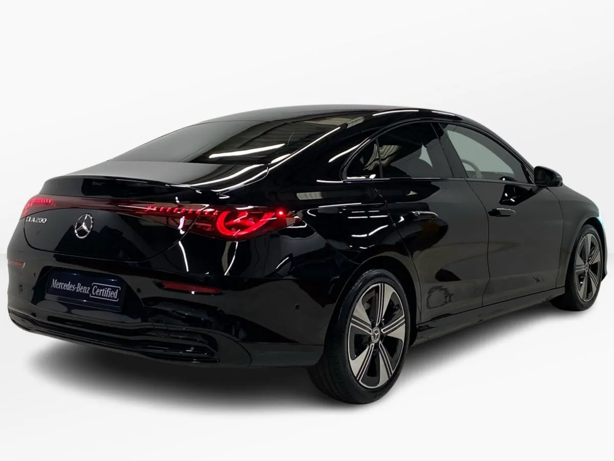Mercedes-Benz CLA CLA 200 SALOON PROGRESSIVE - Image 3