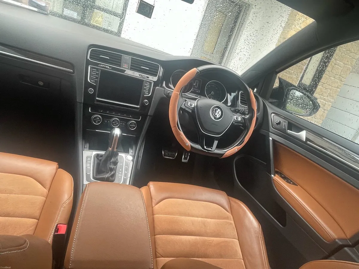 Car - Image 6