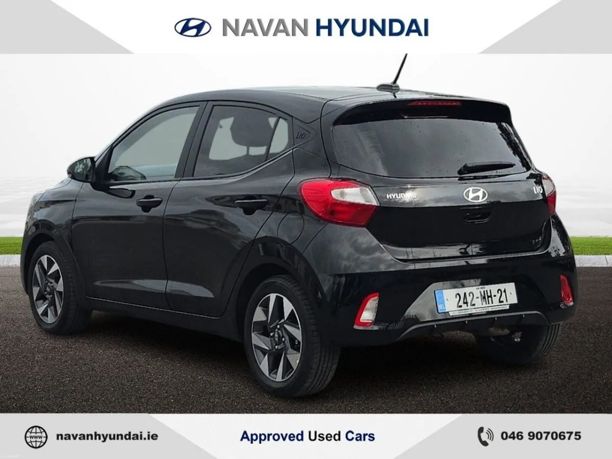 Hyundai i10 Deluxe Plus Auto - Image 6