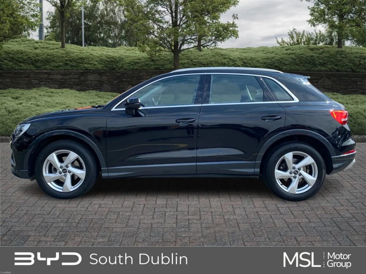Audi Q3 ***DEPOSIT TAKEN***35 TDI S Tronic SE - Image 6