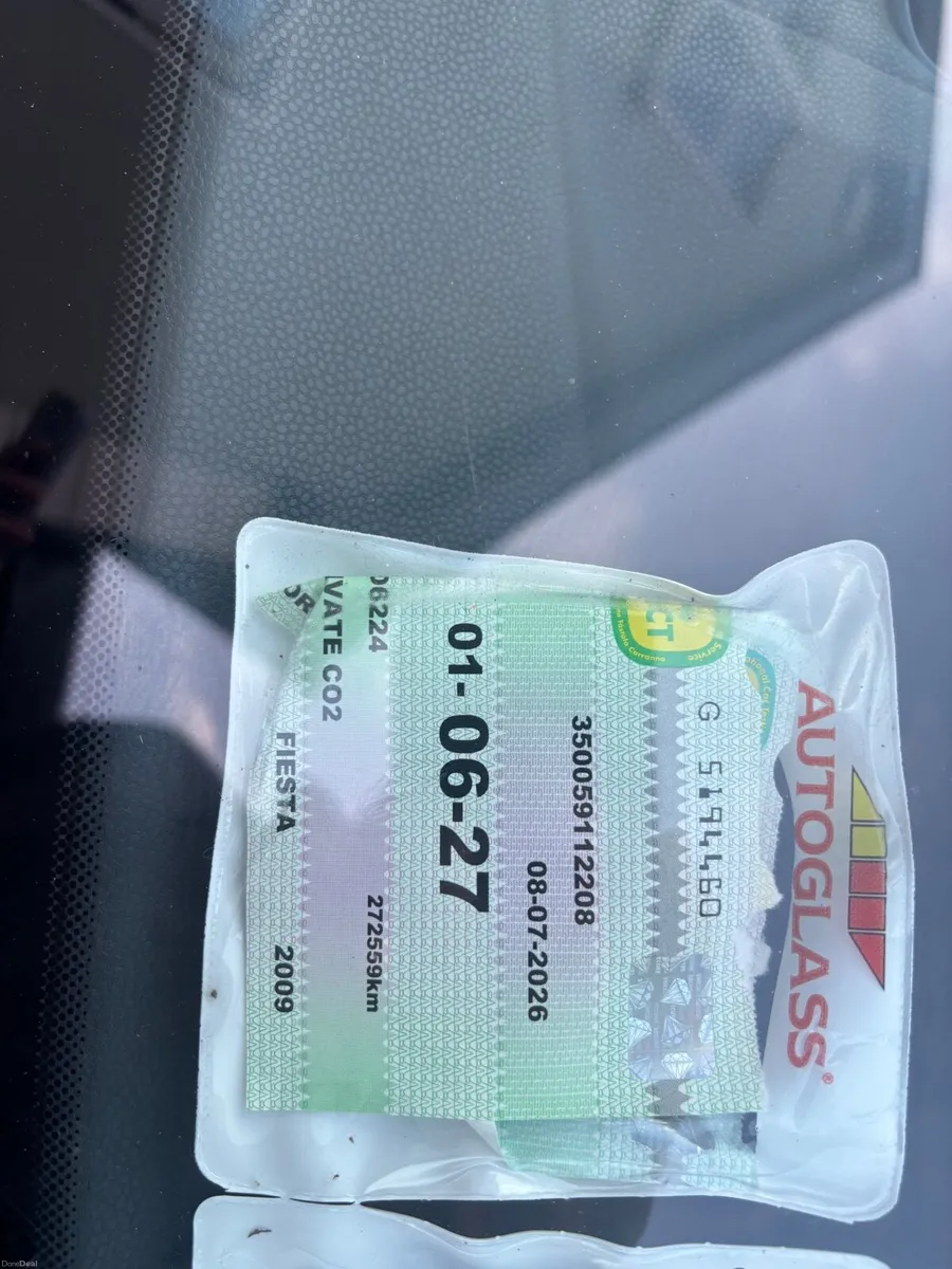 Ford Fiesta 2009 - Image 2