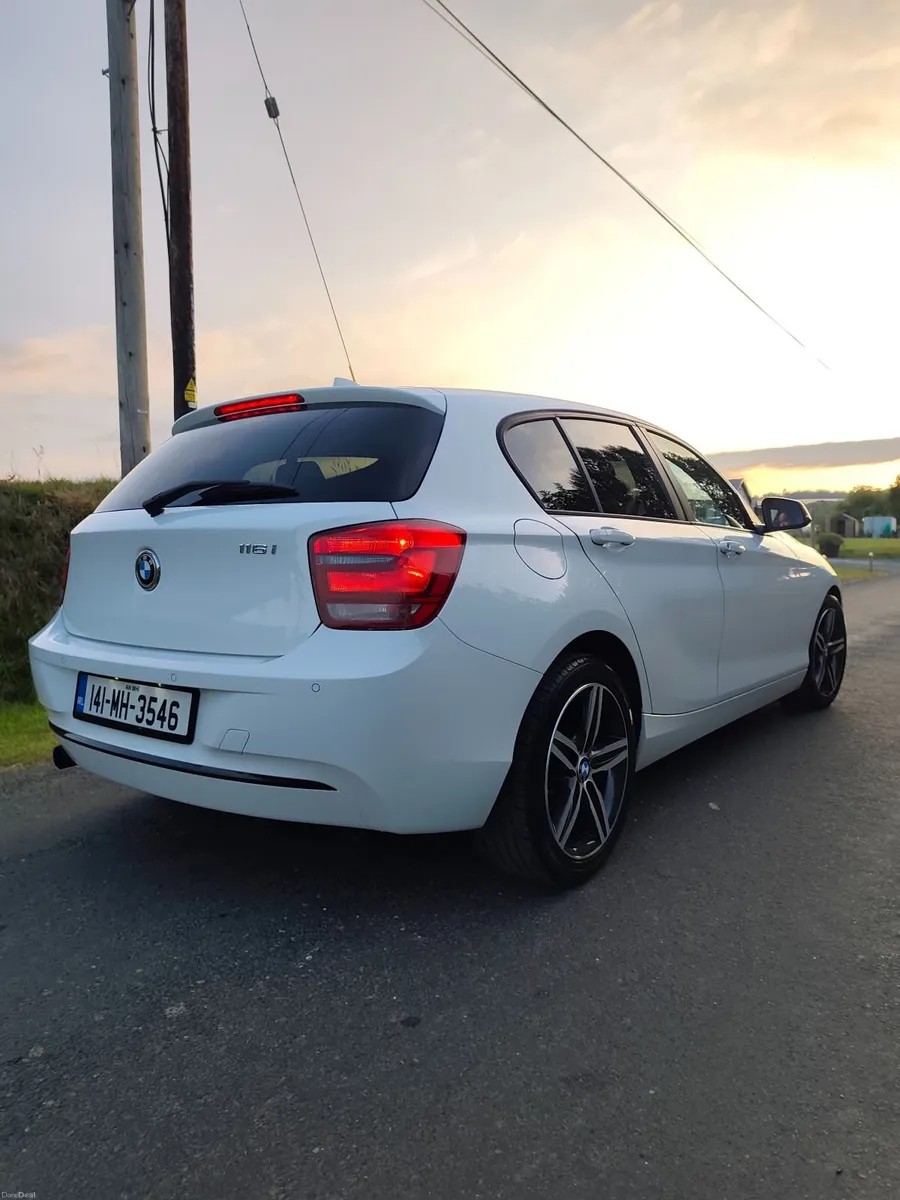 BMW 1-Series 2014 - Image 2