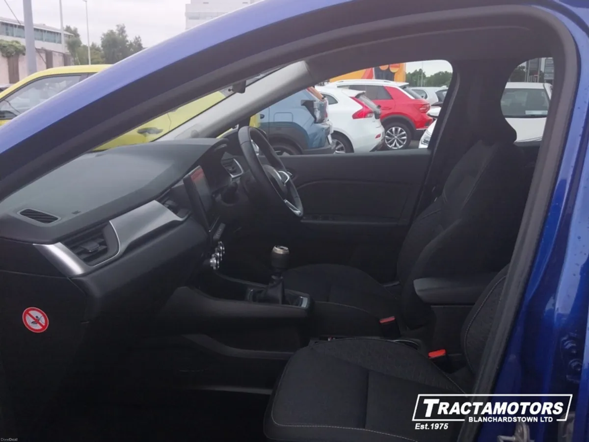 Renault Captur EVOLUTION TCE 90 MY23 5 - Image 4