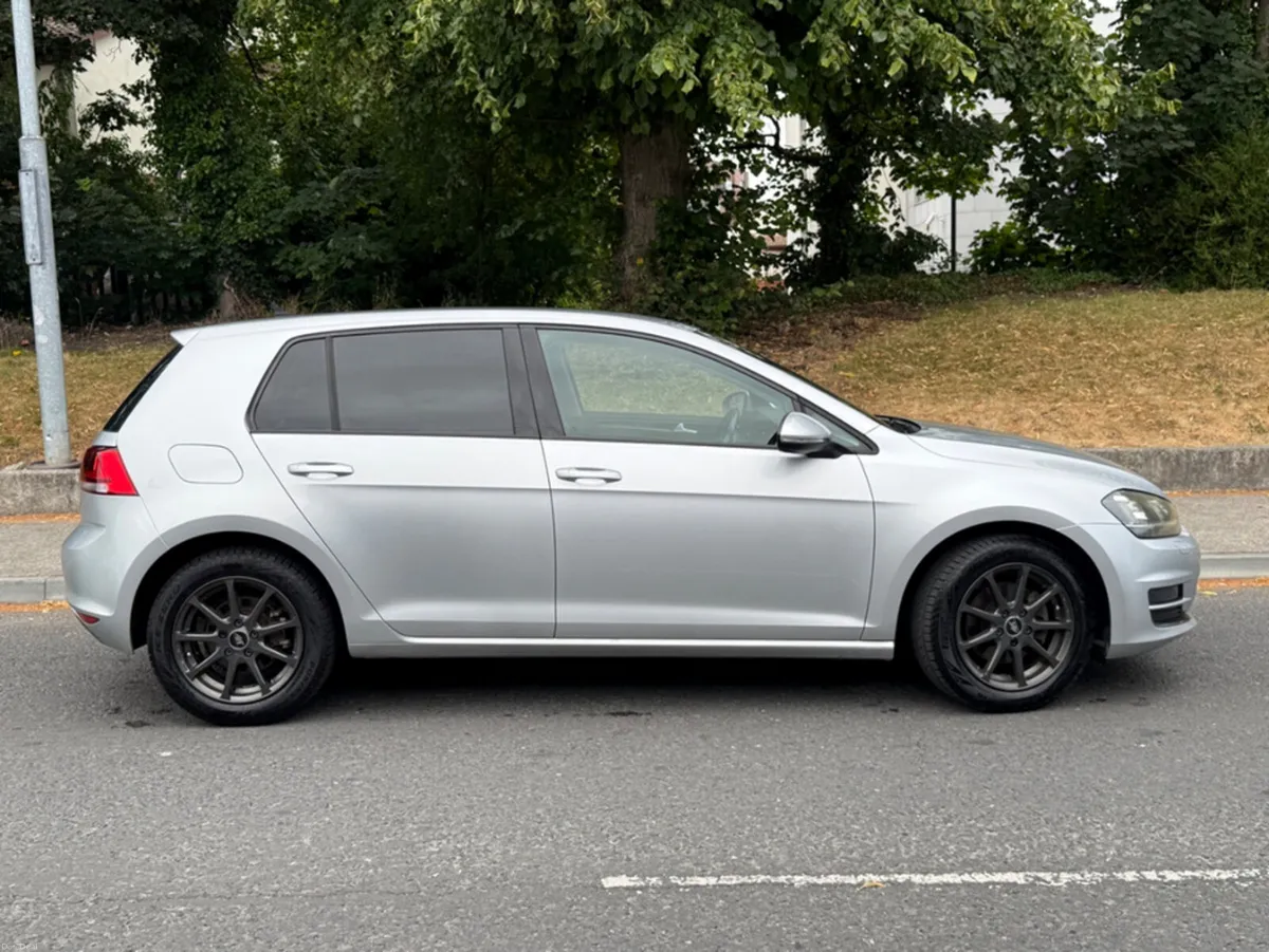 Volkswagen Golf 1.4 T.S.I D.S.G Highline - Image 3