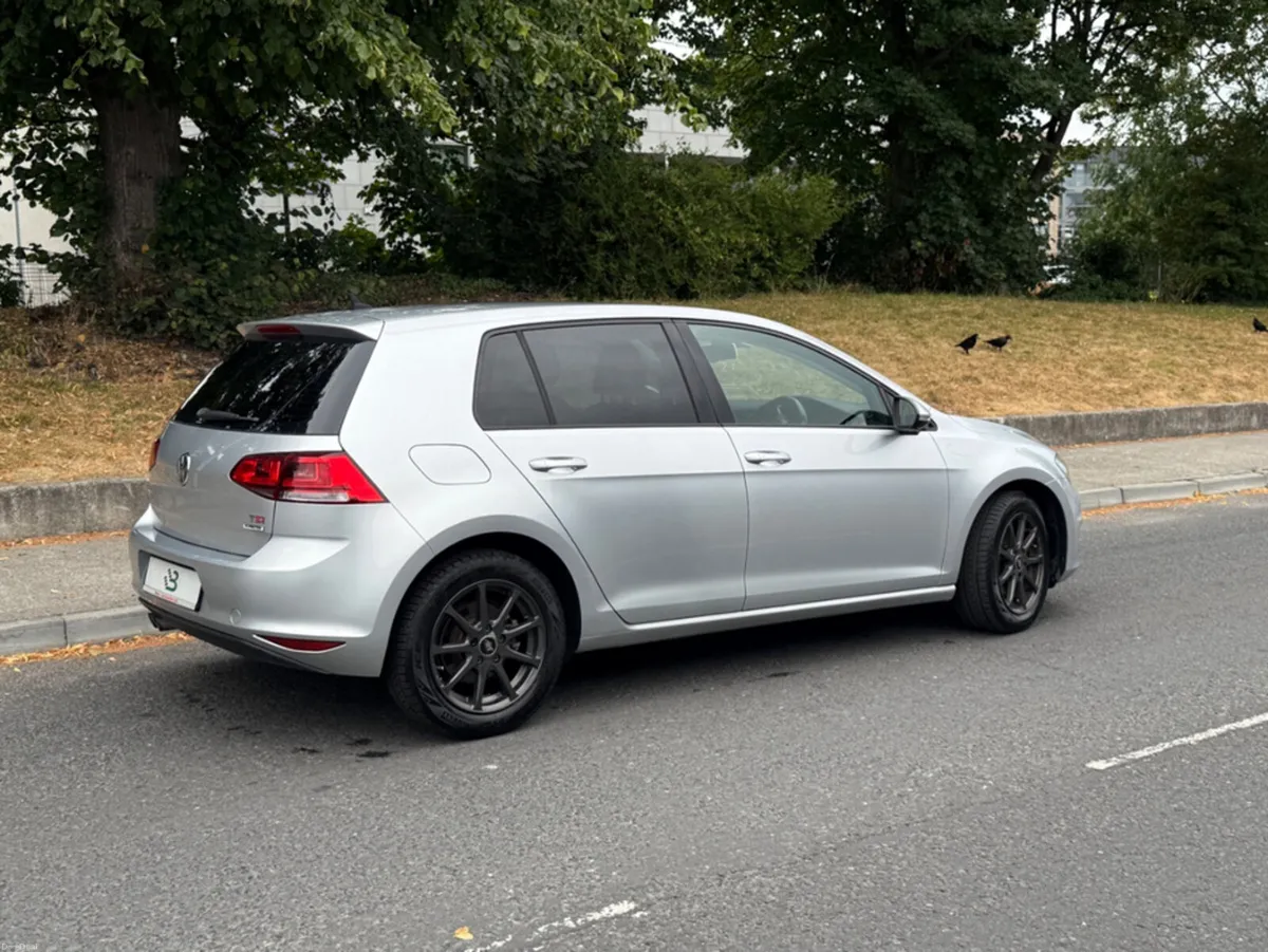 Volkswagen Golf 1.4 T.S.I D.S.G Highline - Image 4