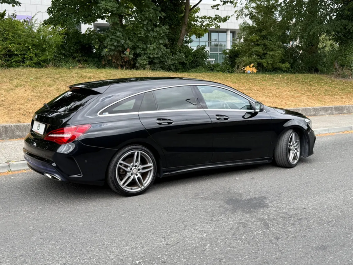 Mercedes-Benz CLA CLA 180 AMG LINE SHOOTING BRAKE - Image 4