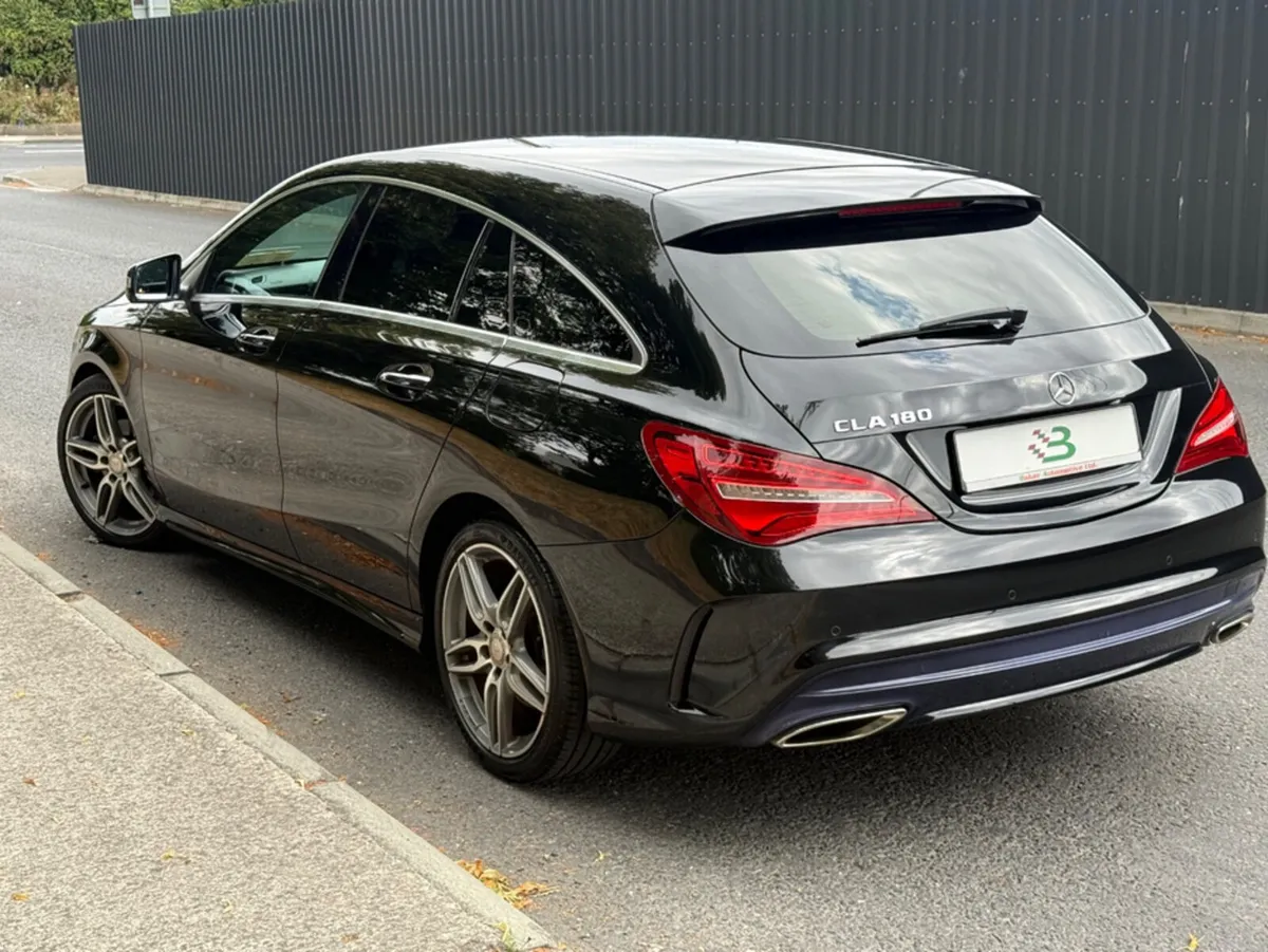 Mercedes-Benz CLA CLA 180 AMG LINE SHOOTING BRAKE - Image 6