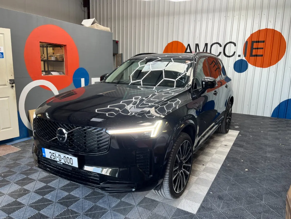 Volvo XC90 2025 VOLVO XC90 T8 PLUG-IN 2.0 AUTOMATI - Image 5