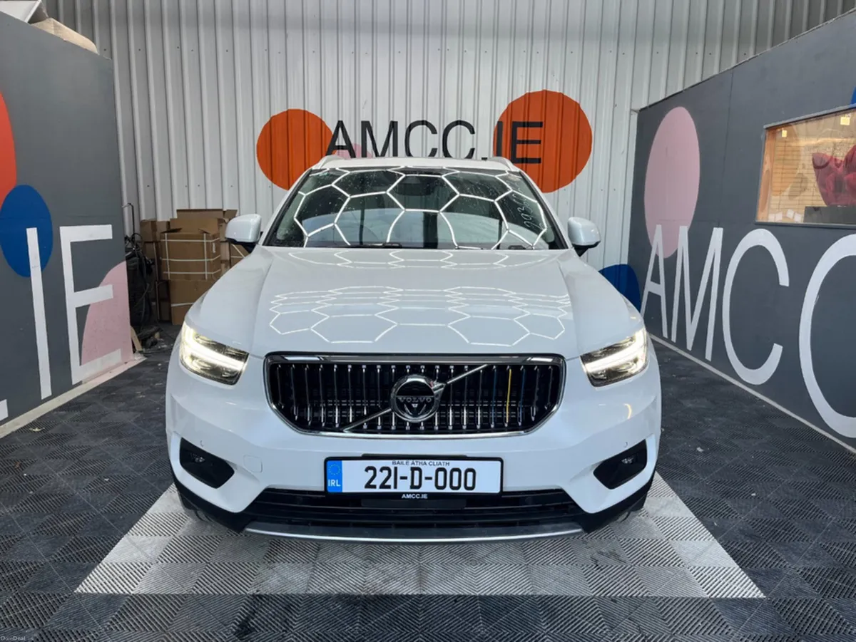 Volvo XC40 2022 VOLVO XC40 T5 PLUG-IN 1.5 AUTOMATI - Image 6