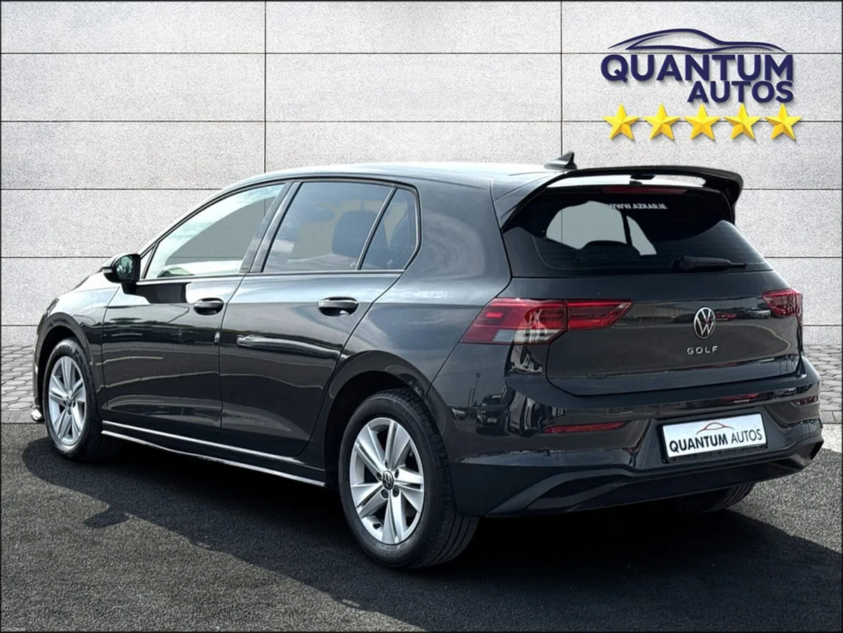 Volkswagen Golf 2023 SPORT 2.0 DIESEL AUTOMATIC €1 - Image 6