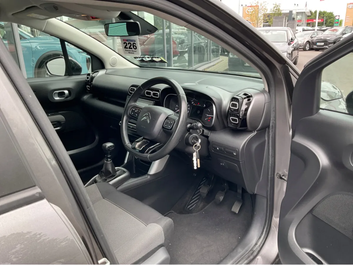 Citroen C3 Aircross FEEL 1.2 PURETECH 110 S&S 4DR - Image 6