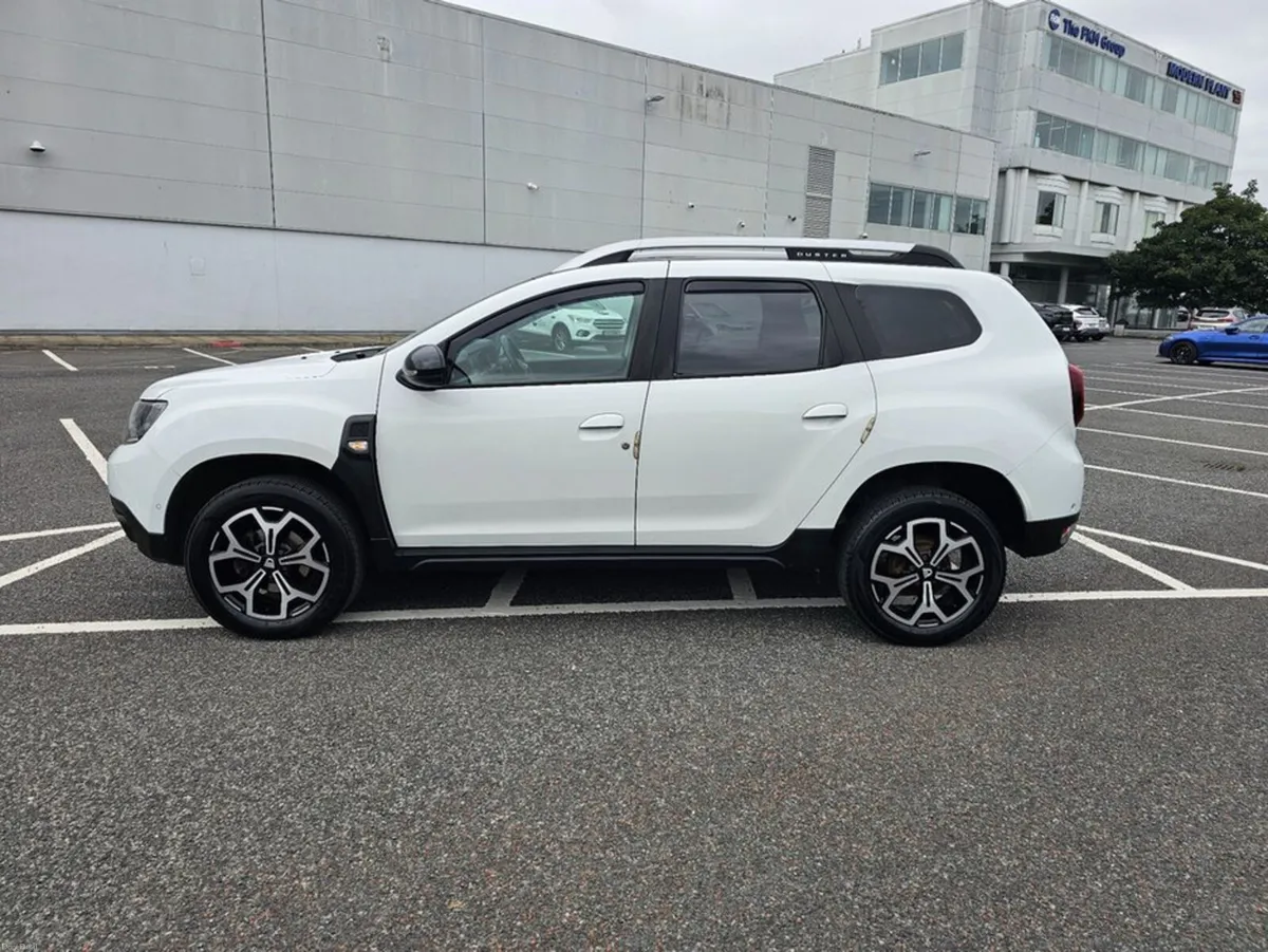 Dacia Duster PRESTIGE 1.5 DCI, SERVICE, NCT, AA AP - Image 5