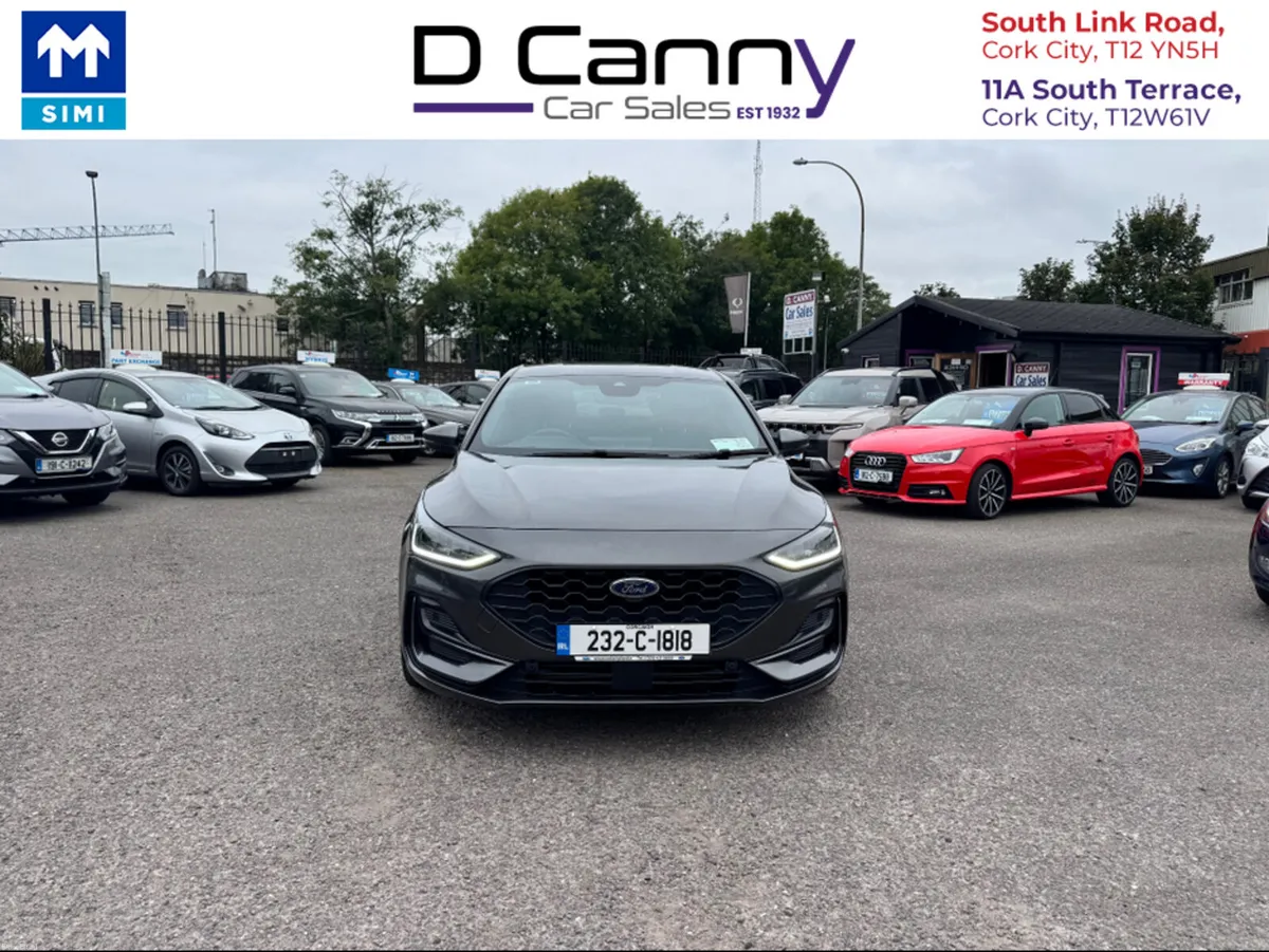Ford Focus ST-LINE 1.0T 125 M6 FWD 4DR - Image 2