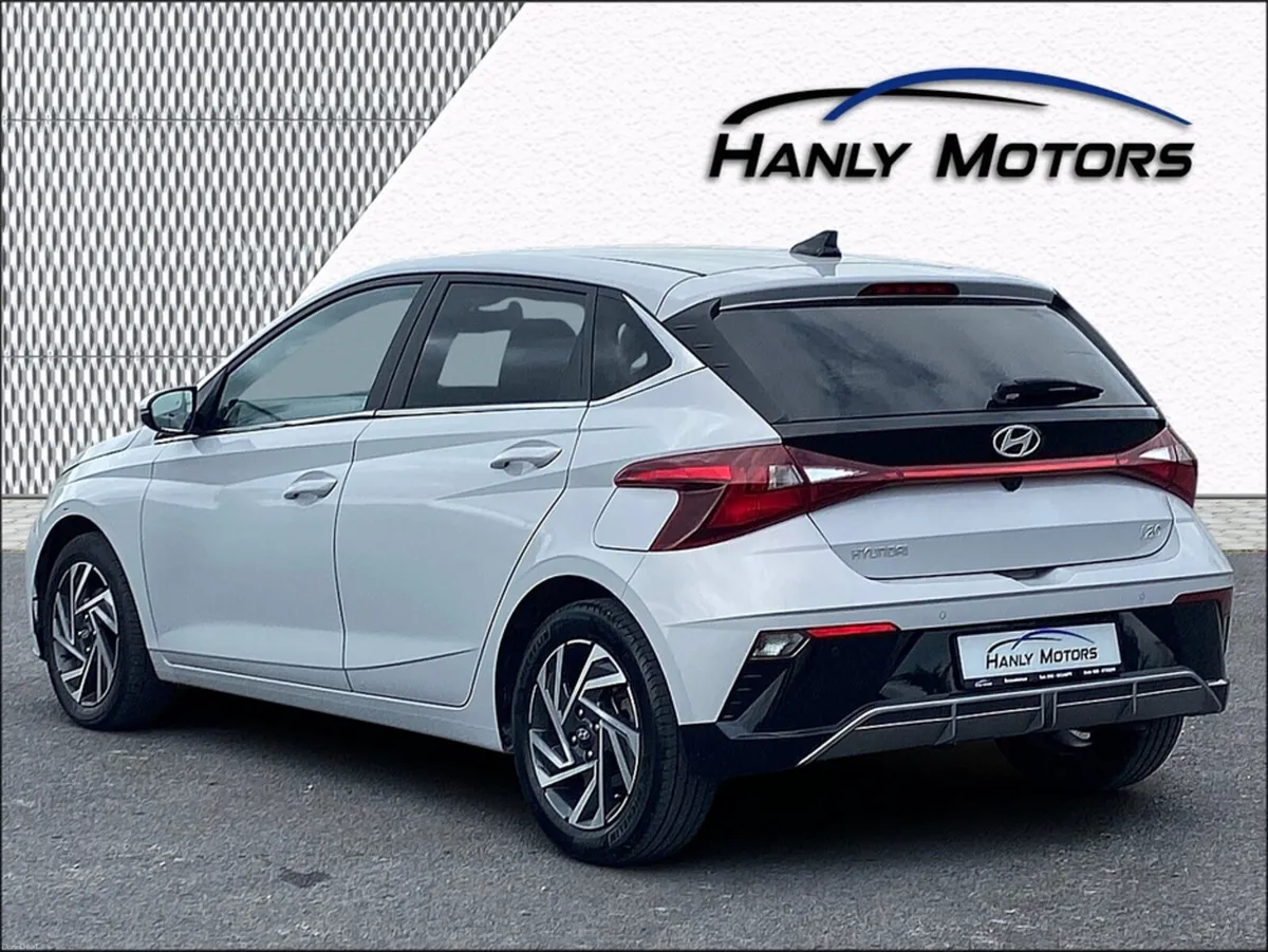 Hyundai i20 PLUS AUTOMATIC 5DR AUTO - Image 6