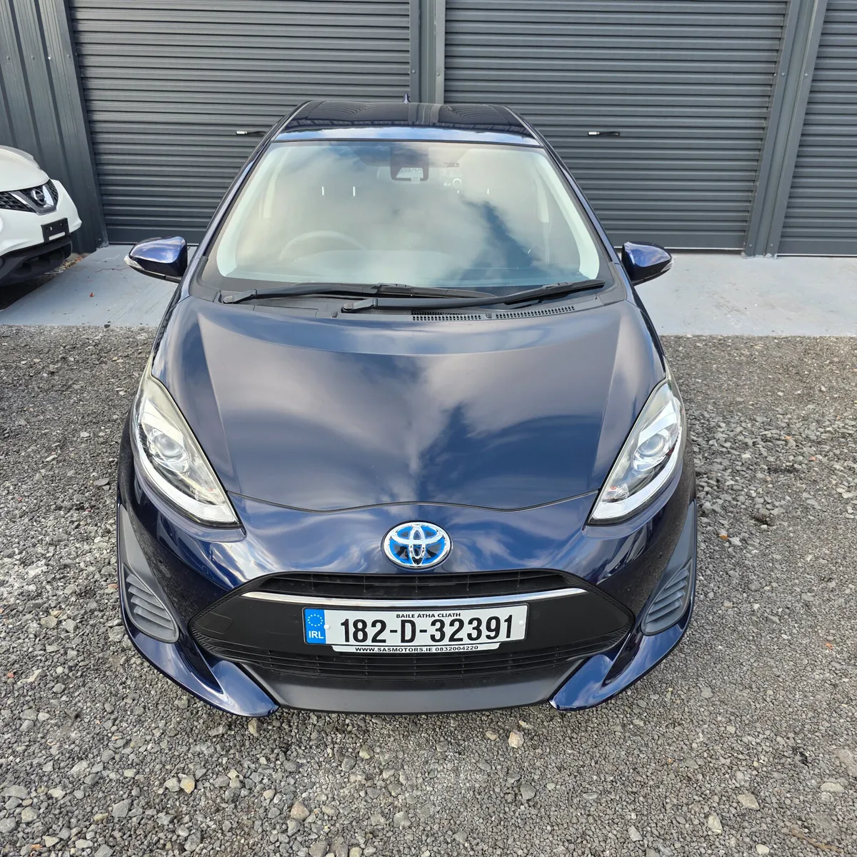 Toyota Aqua Hybrid Automatic 2018 Low Miles - Image 3
