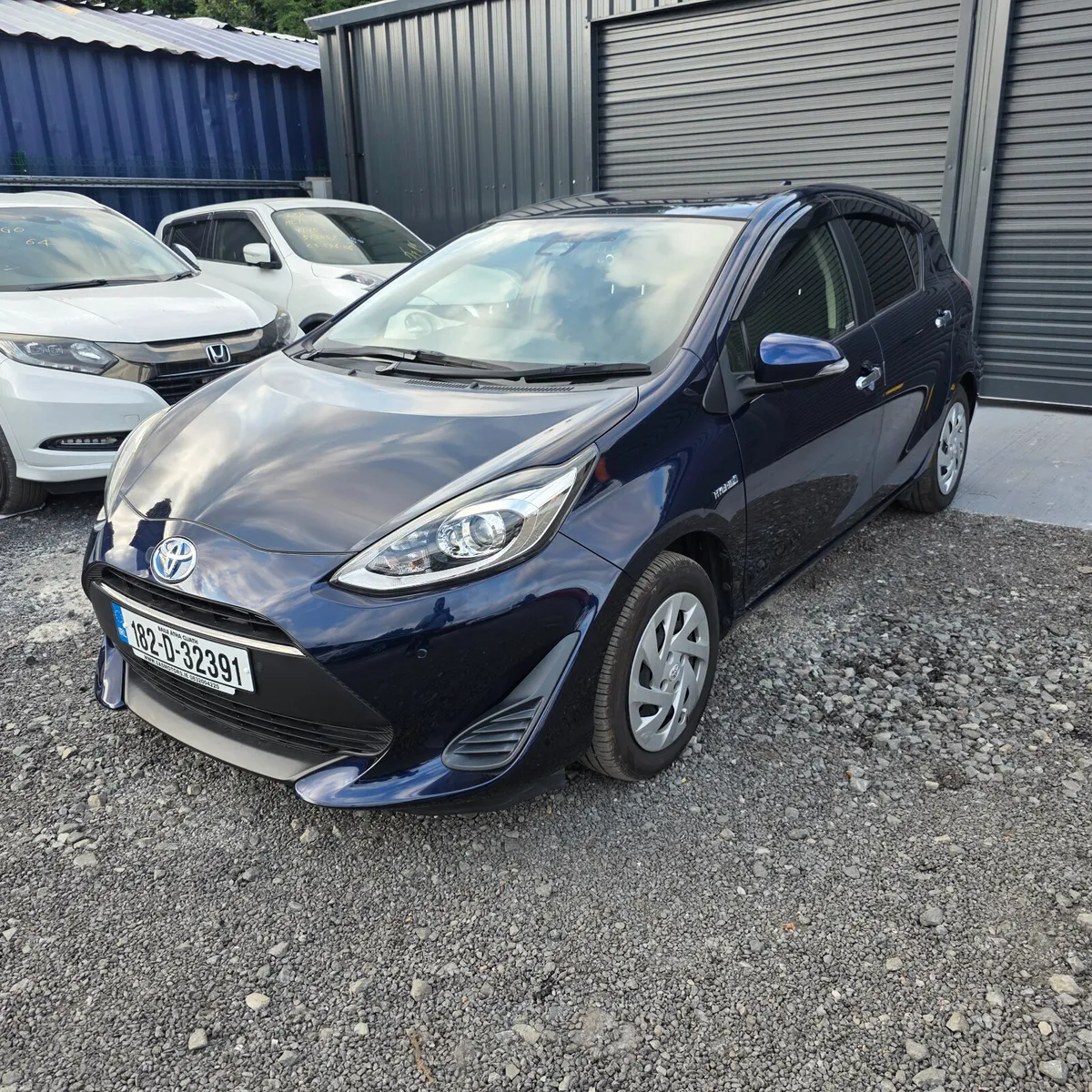 Toyota Aqua Hybrid Automatic 2018 Low Miles - Image 4