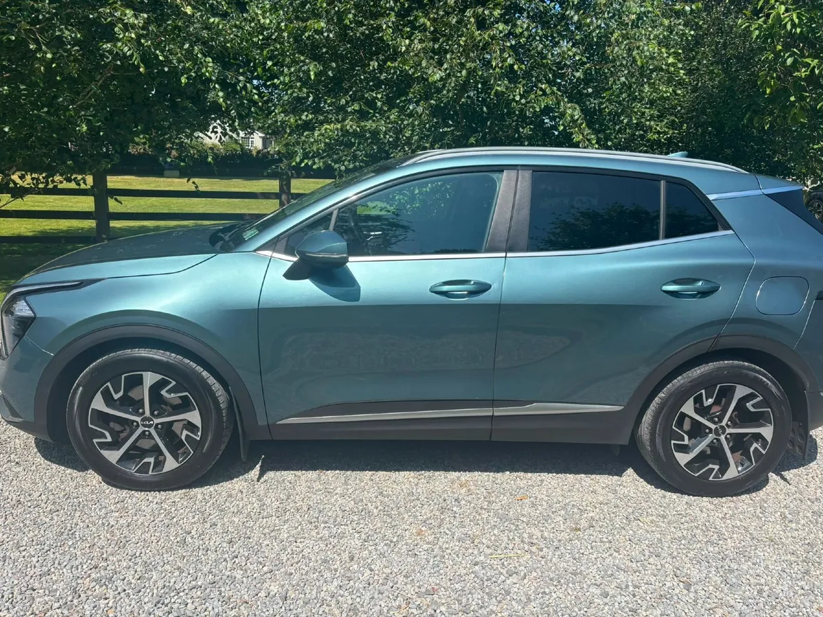 Kia Sportage 2022 - Image 2