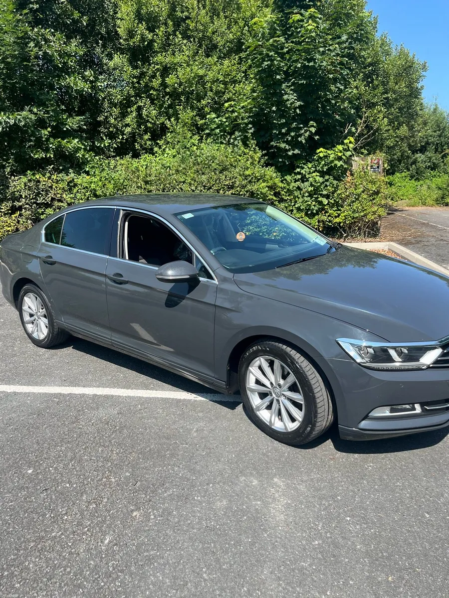 VW Passat - Image 2