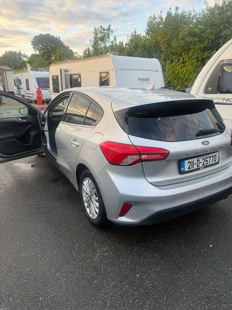 211 Ford Focus - Image 5