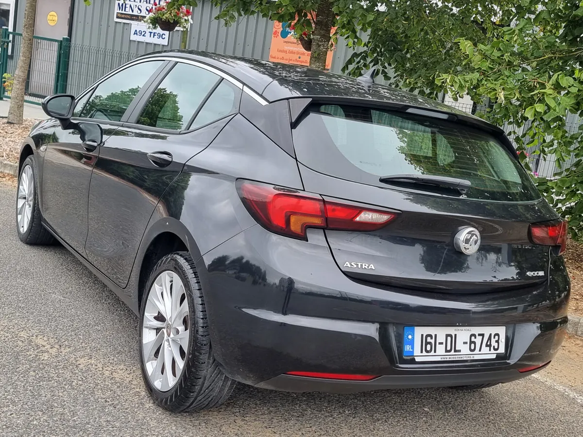 Vauxhall Astra 2016 diesel nct&tax ⛽️ €5900 - Image 1