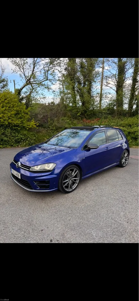 Volkswagen Golf R - Image 4