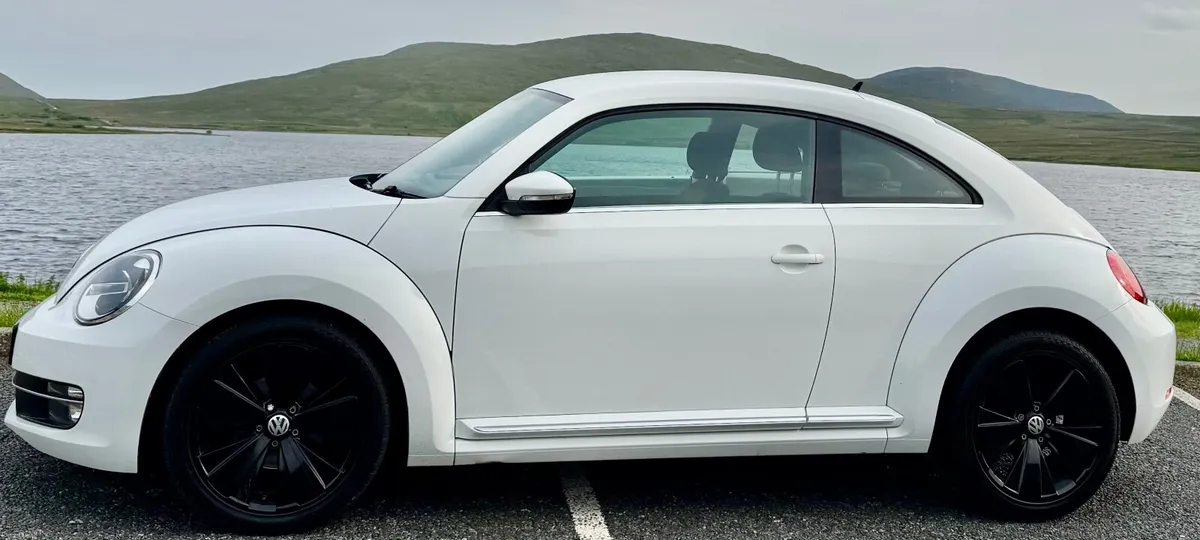 2016 (66) Volkswagen Beetle 2.0 TDI | FSH £35 Tax - Image 3