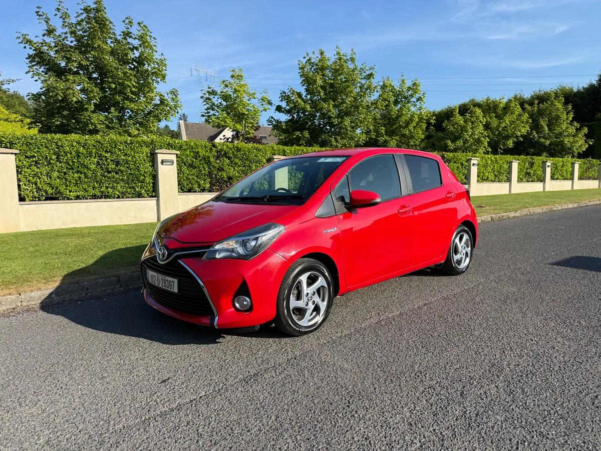 Toyota Yaris 2016 1.5 Petrol Hybrid 67000miles - Image 6