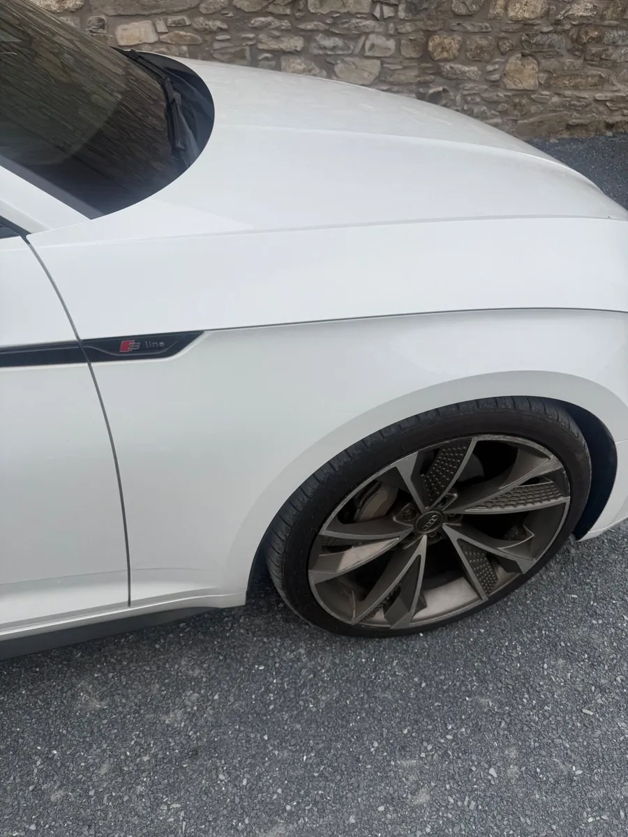 Audi A5 2017 S-Line - Image 5