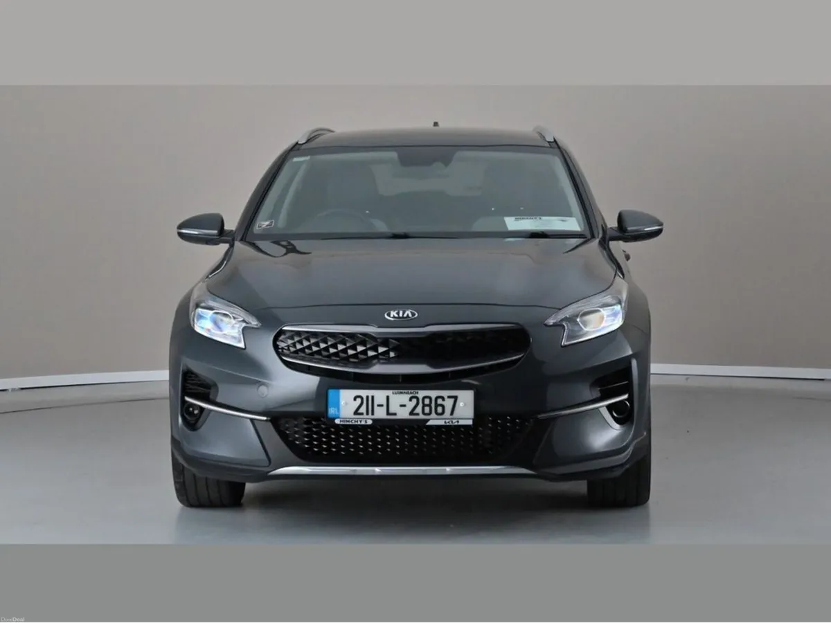 Kia XCeed Phev 5DR Auto - Image 4