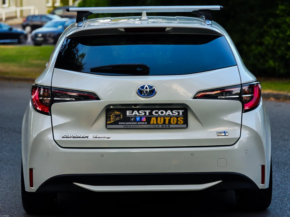 2019 Toyota Corolla Touring 1.8 Petrol Hybrid Auto - Image 5