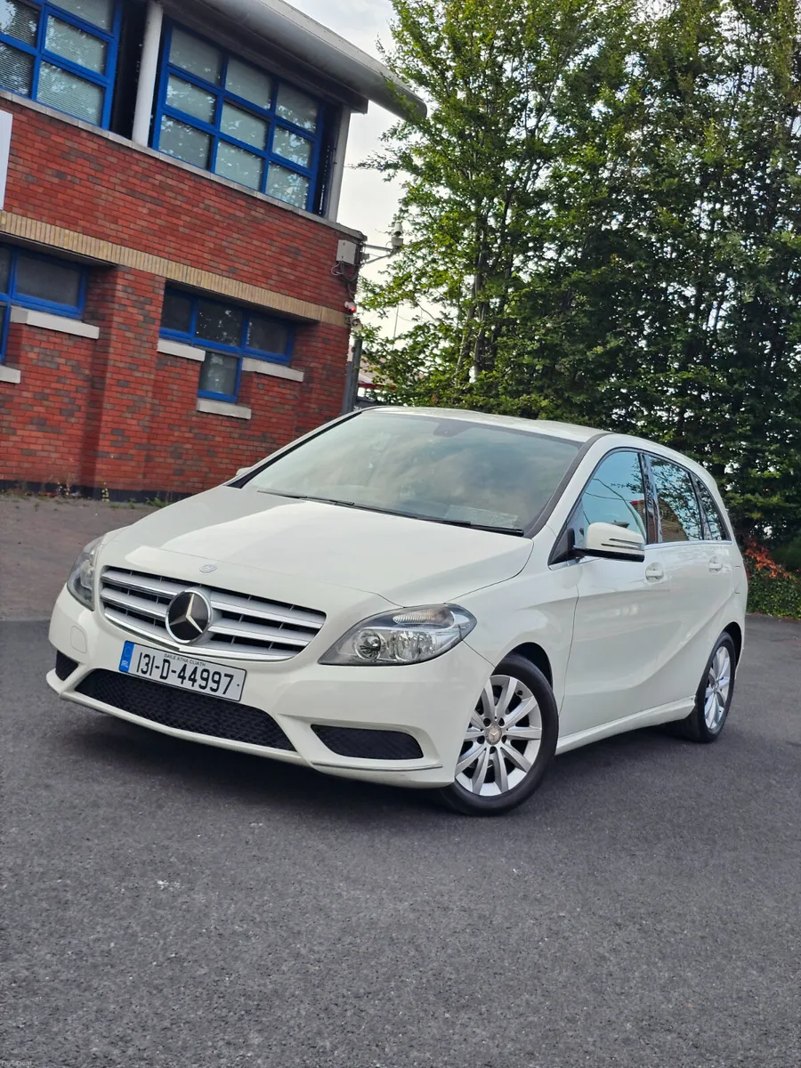 Mercedes-Benz B-Class 2013 Automatic - Image 1