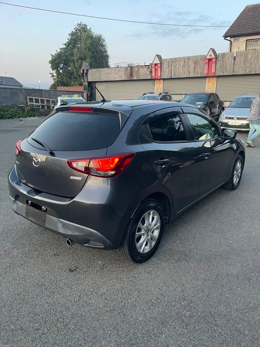 2015 Mazda Demio automatic diesel - Image 4
