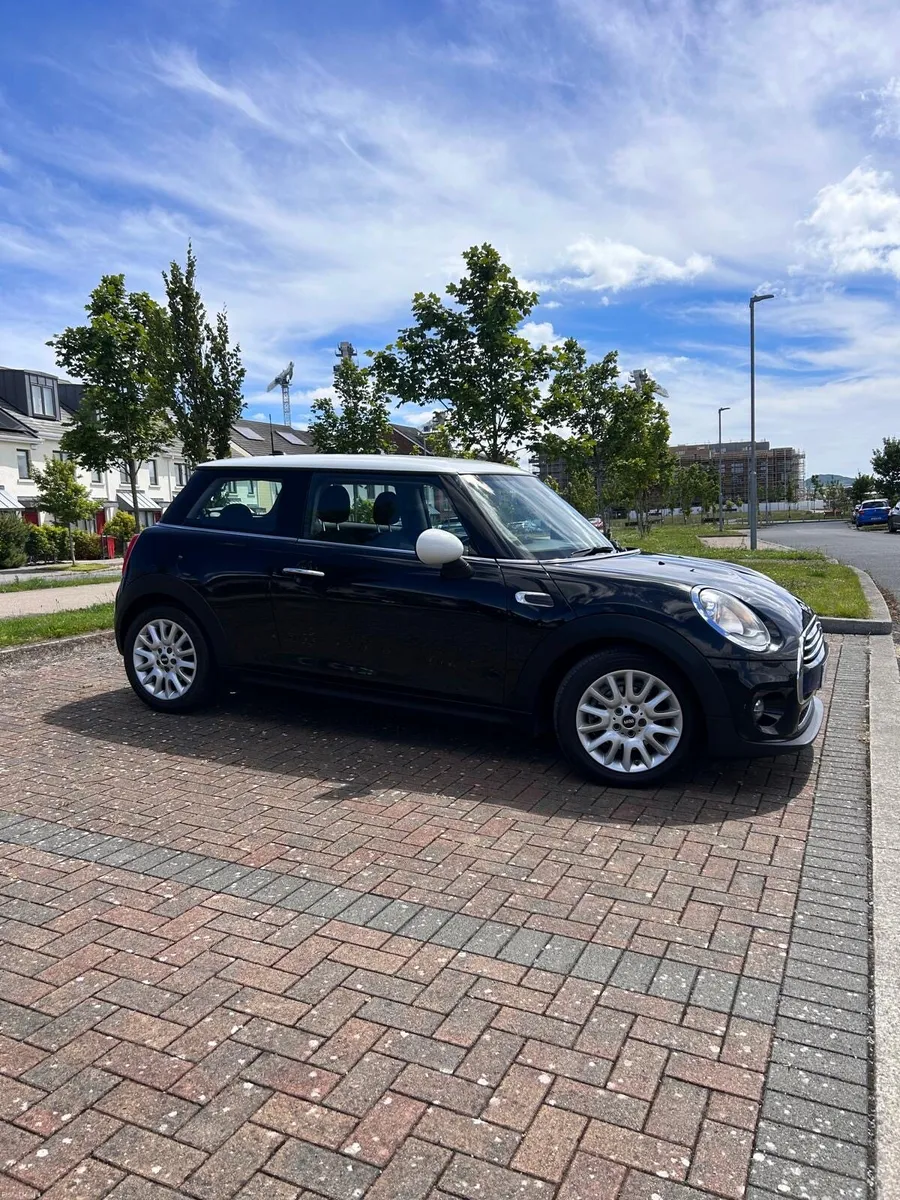 Mini Cooper diesel Auto New model - Image 2